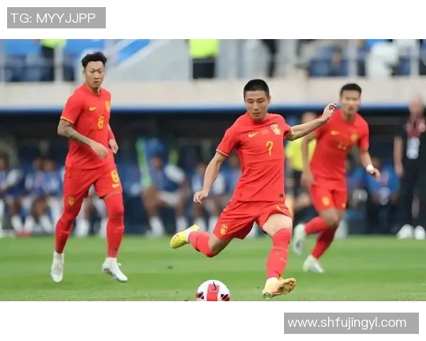 西安足球队在洲际杯中的团队协作表现分析与点评 西安足球队在洲际杯中的团队协作表现分析与点评