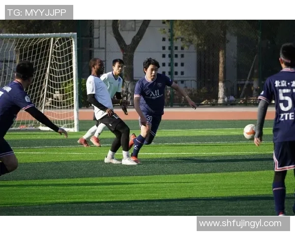 梦见未来足球明星的潜质与奋斗之路探索 梦见未来足球明星的潜质与奋斗之路探索