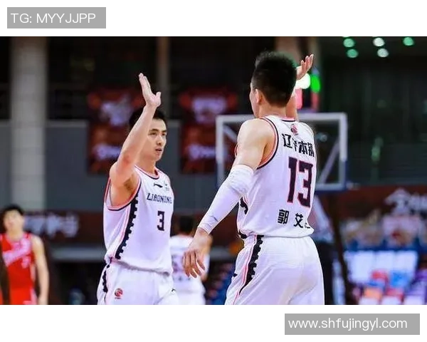 武汉篮球队与上海篮球队赛后复盘分析个人能力对比及影响因素探讨 武汉篮球队与上海篮球队赛后复盘分析个人能力对比及影响因素探讨