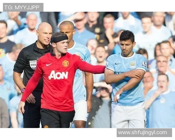 历史最强足球明星组合揭晓球场传奇的巅峰对决与荣耀时刻