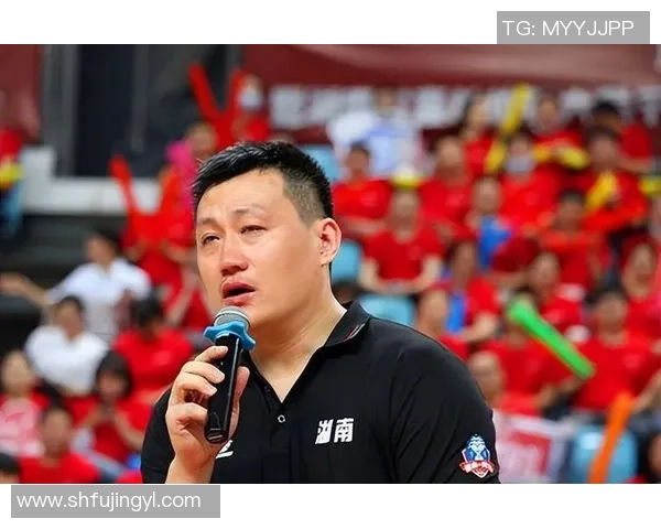 张伟独家分享篮球心得与技巧助你提升球技的秘密解析 张伟独家分享篮球心得与技巧助你提升球技的秘密解析